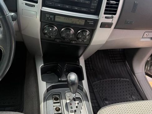 Used 2009 Toyota 4Runner SR5 w/ SR5 Extra Value Pkg 1 RWD image 16