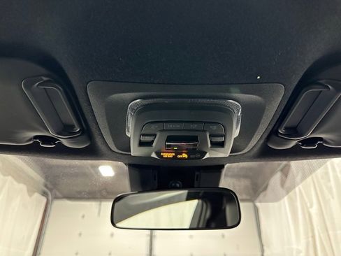 Used 2025 Toyota Corolla XSE image 40