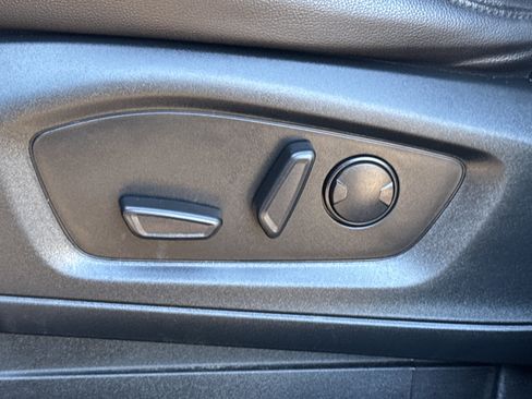 Used 2023 Ford Explorer Limited w/ Equipment Group 301A image 36