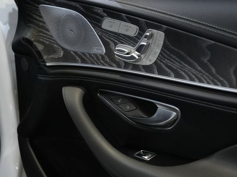 Used 2019 Mercedes-Benz AMG GT 63 w/ AMG Aerodynamics Package image 28