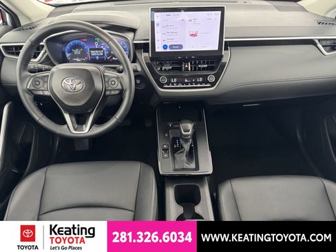 Certified 2026 Toyota Corolla Cross XLE FWD image 24