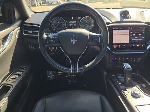 Used 2022 Maserati Ghibli GT image 12
