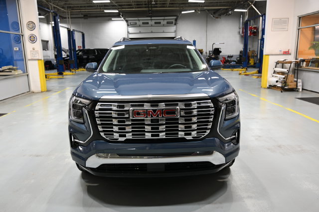 New 2027 GMC Terrain Denali AWD/4WD image 2