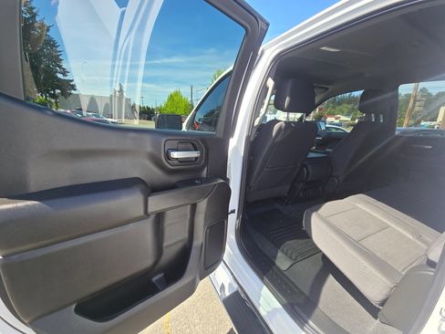 Used 2025 GMC Sierra 1500 Pro w/ Graphite Edition AWD/4WD image 15