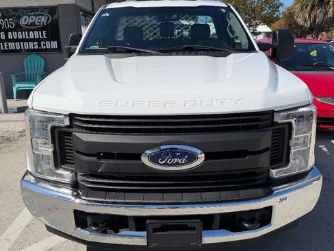 Used 2017 Ford F250 XL w/ XL Value Package image 1