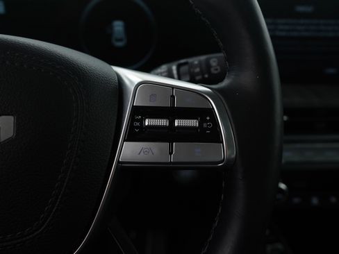 Used 2023 Kia Telluride SX image 19