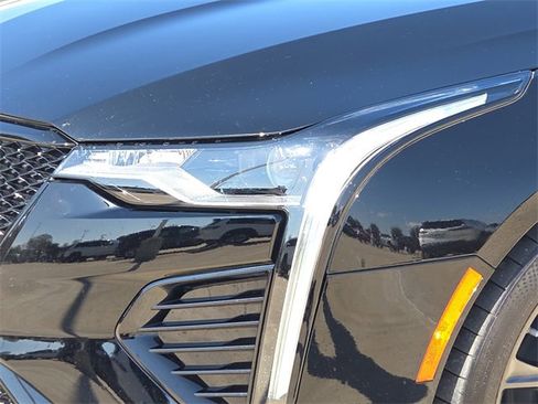 Used 2025 Cadillac CT4 V image 4