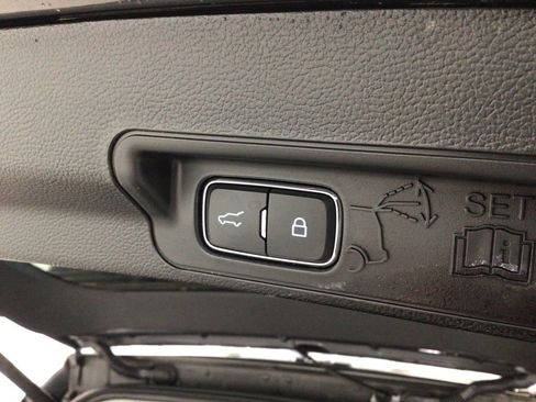 Used 2023 Ford Explorer XLT w/ Equipment Group 202A image 22