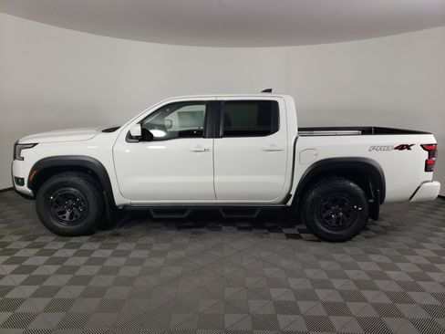 New 2026 Nissan Frontier PRO-4X w/ Pro-4x Convenience Package image 5