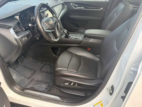 Used 2020 Cadillac XT5 Premium Luxury AWD/4WD image 8