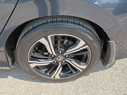 Used 2016 Honda Civic Touring image 22