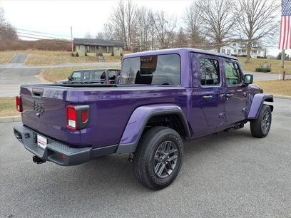 New 2026 Jeep Gladiator Sport