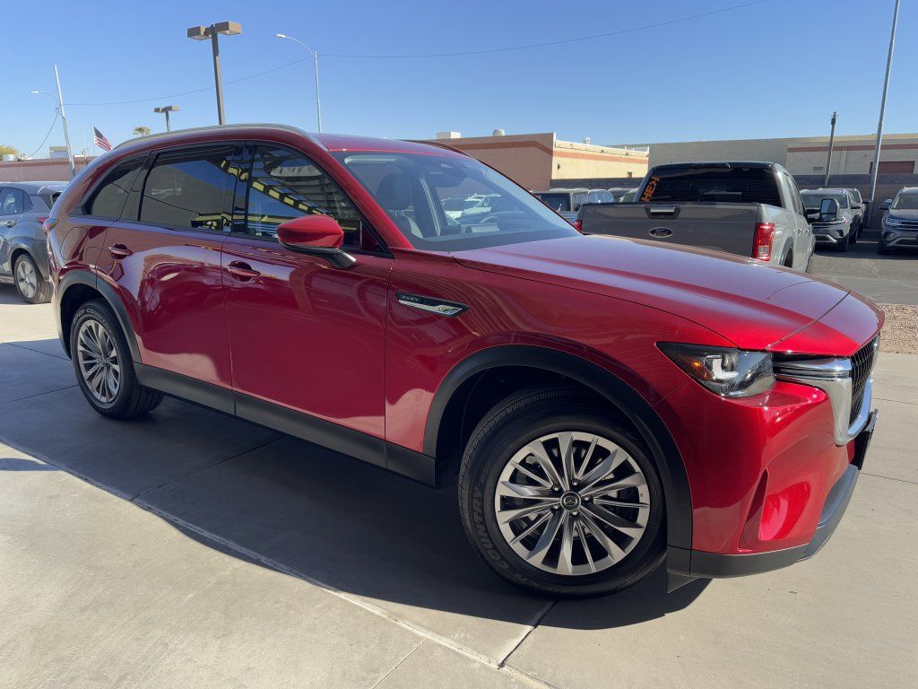 Used 2024 MAZDA CX-90 Plug-In Hybrid w/ Preferred AWD/4WD image 6