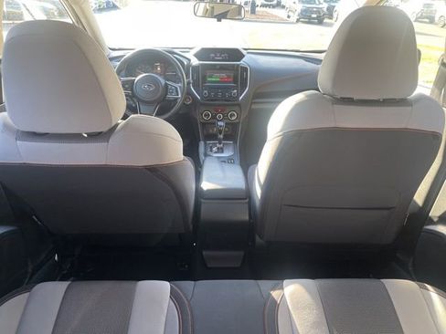 Used 2023 Subaru Crosstrek 2.0i Premium image 14