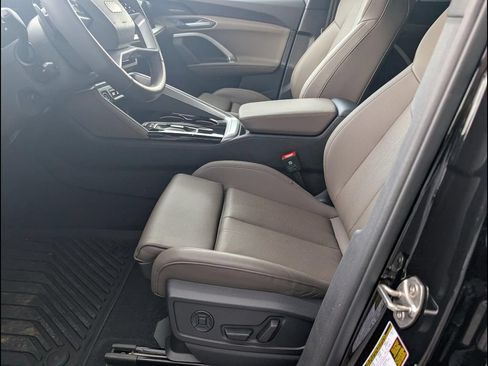 Certified 2025 Audi Q5 Premium Plus AWD/4WD image 10