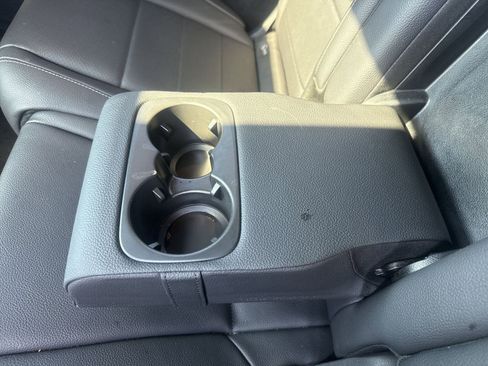 Used 2024 Mercedes-Benz GLE 350 4MATIC image 21