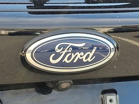 Used 2018 Ford Escape Titanium image 34