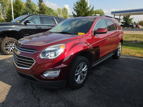 Certified 2017 Chevrolet Equinox LT FWD image 1