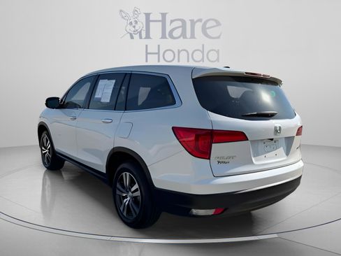 Used 2017 Honda Pilot EX-L image 4