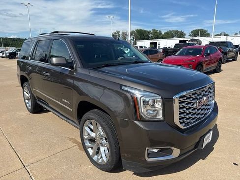 Used 2020 GMC Yukon Denali w/ Denali Ultimate Package AWD/4WD image 1