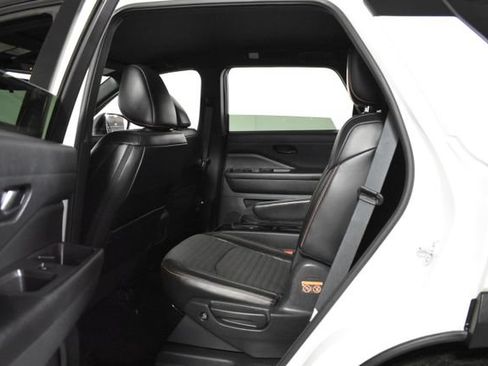 Certified 2024 Nissan Pathfinder Rock Creek AWD/4WD image 30