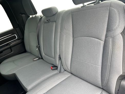 Used 2024 RAM 3500 Big Horn image 22