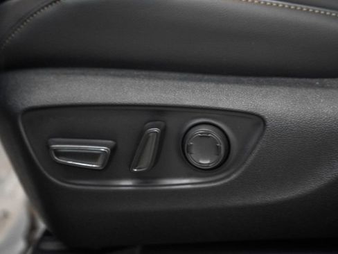 New 2026 Toyota Sienna XLE Woodland Edition image 38