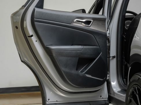 Used 2023 Kia Sportage X-Line w/ X-Line Premium Package image 46