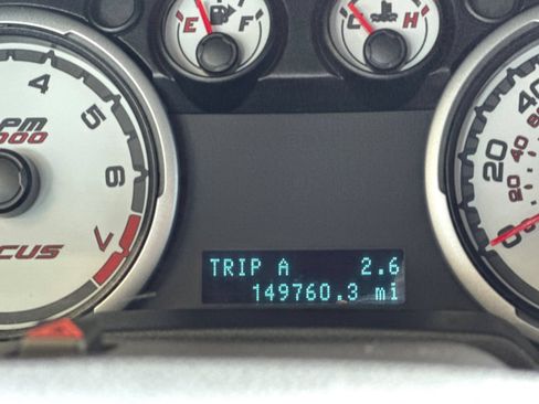 Used 2010 Ford Focus SEL FWD image 22