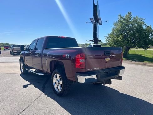 Used 2013 Chevrolet Silverado 2500 LT w/ Interior Plus Package AWD/4WD image 7
