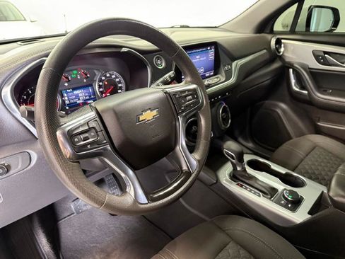 Used 2022 Chevrolet Blazer LT FWD image 12