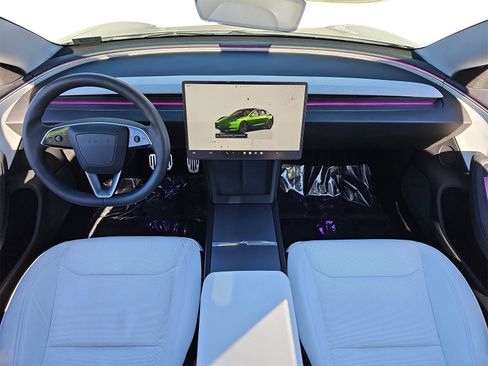 Used 2024 Tesla Model 3 Long Range image 9