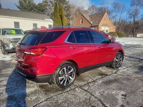 Used 2024 Chevrolet Equinox Premier image 5