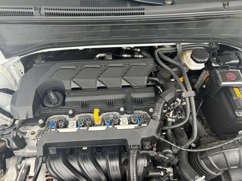 Used 2026 Hyundai Venue SEL FWD image 27