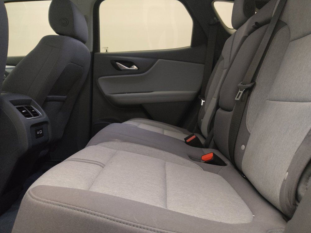 Used 2021 Chevrolet Blazer LT FWD image 18