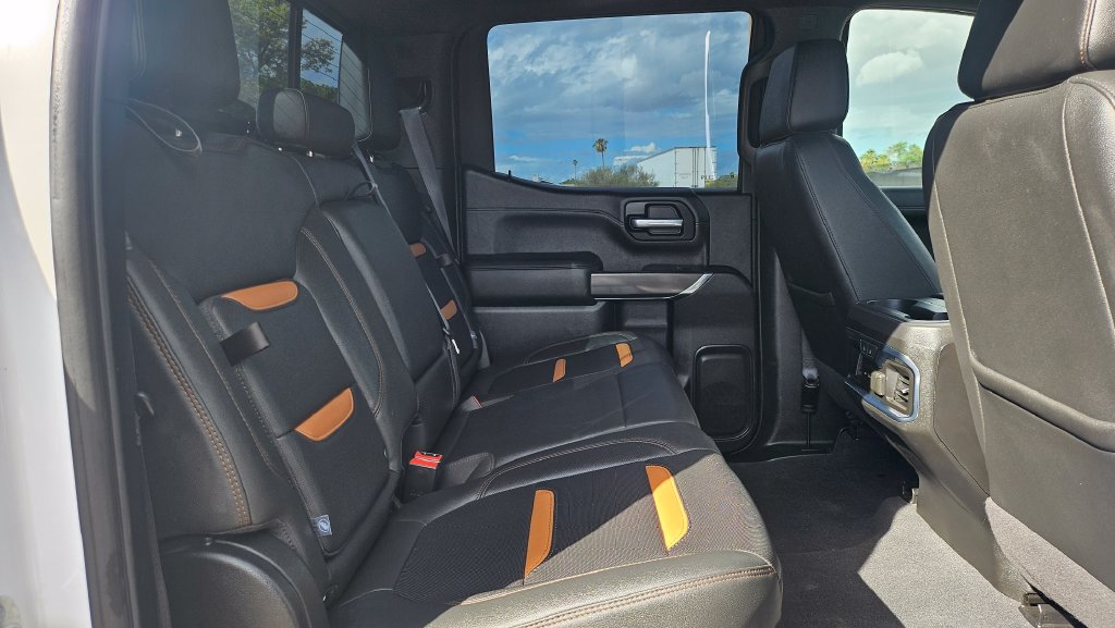 Used 2021 GMC Sierra 1500 AT4 w/ AT4 Premium Package AWD/4WD image 21