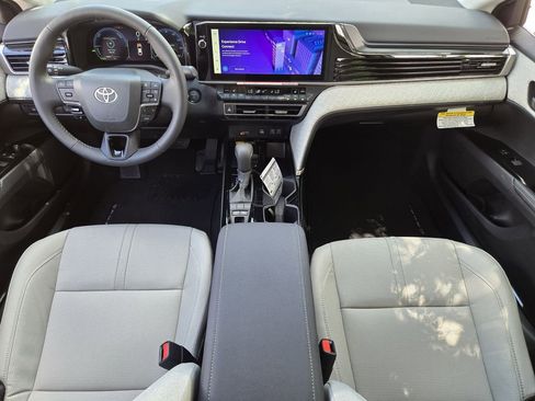 New 2026 Toyota Camry XLE FWD image 18