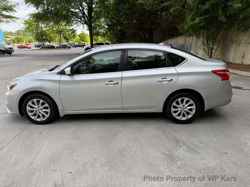 Used 2019 Nissan Sentra SV image 7