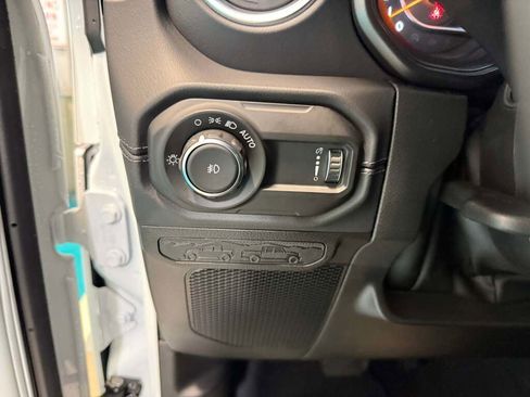 New 2026 Jeep Wrangler Sahara image 30