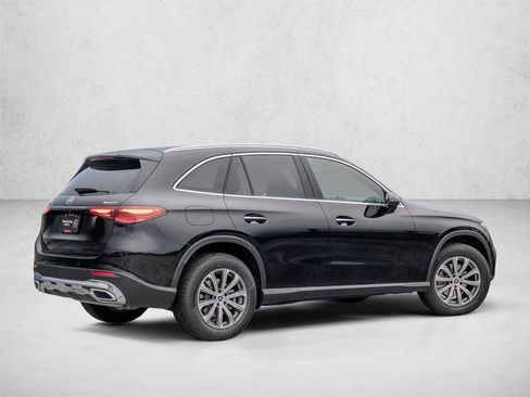 New 2026 Mercedes-Benz GLC 300 4MATIC image 3