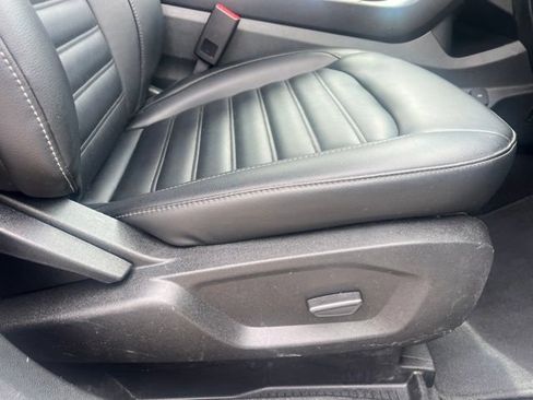 Used 2024 Ford Edge SEL w/ Convenience Package AWD/4WD image 12