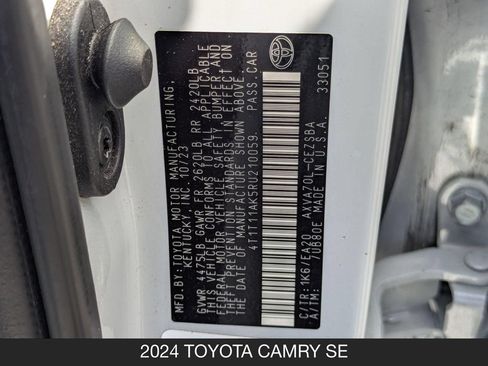 Used 2024 Toyota Camry SE w/ Convenience Package FWD image 25
