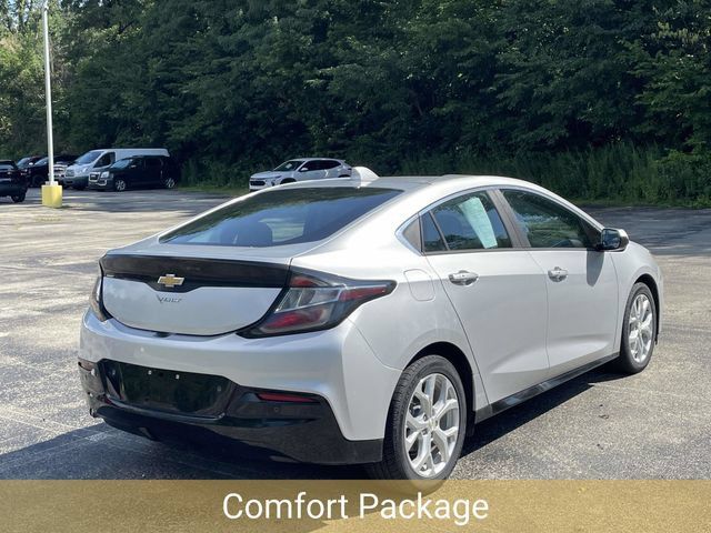 Used 2017 Chevrolet Volt Premier w/ Driver Confidence II Package FWD image 4