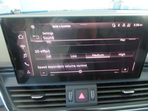 Used 2024 Audi Q5 2.0T Premium Plus w/ Premium Plus Package AWD/4WD image 64