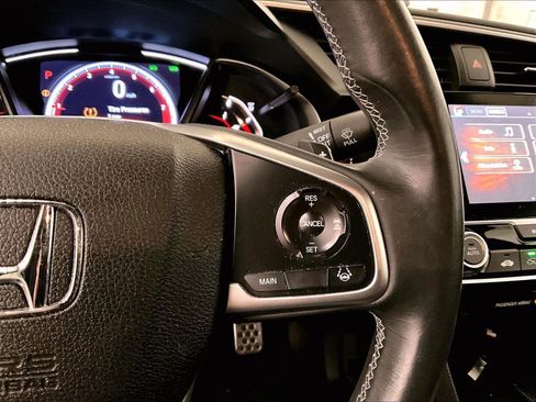 Used 2019 Honda Civic Sport image 18