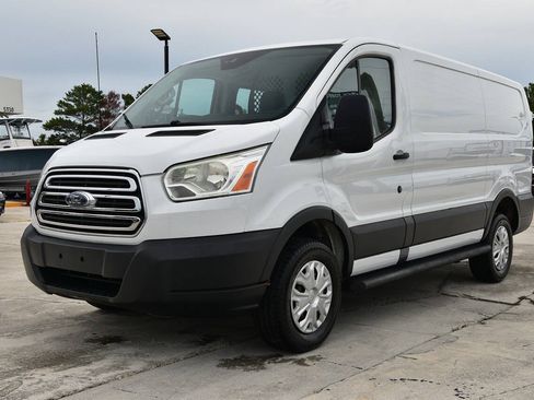 Used 2016 Ford Transit 250 130 Low Roof w/ Exterior Upgrade Package RWD image 3