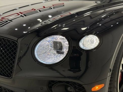 Used 2020 Bentley Continental GT image 16