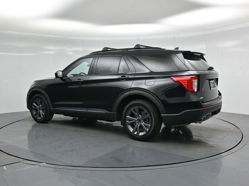 Certified 2023 Ford Explorer XLT w/ Equipment Group 202A image 7
