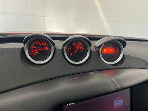 Used 2010 Nissan 370Z Touring w/ Sport Pkg RWD image 54