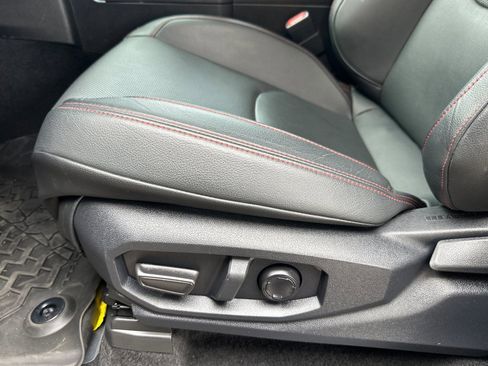 Used 2024 Toyota Tacoma TRD Pro image 12